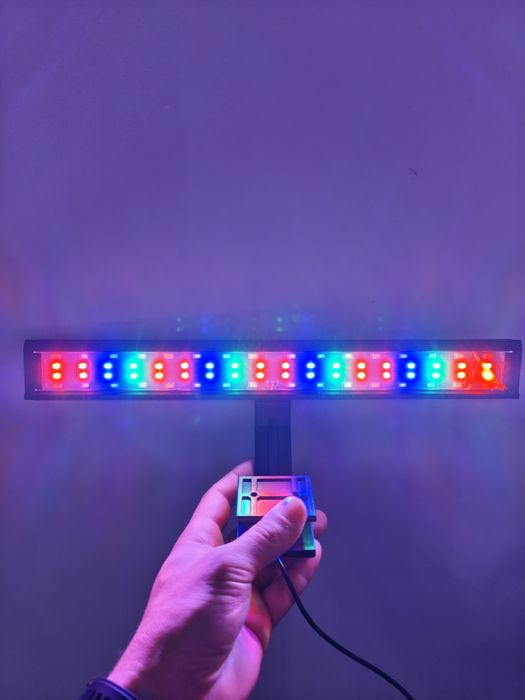 Oświetlenie LED do akwarium