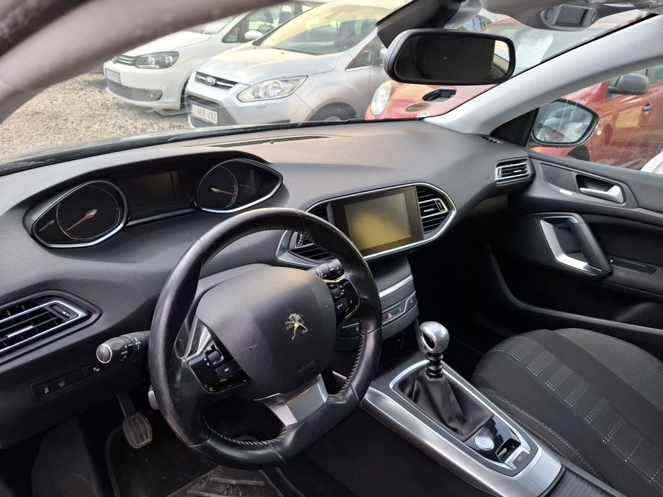 308 Idealny 131km 2016r full led kamera klimatronik tempomat 6 bieg