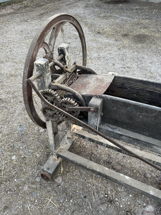 Sieczkarnia reczno kieratowa lada 1971r