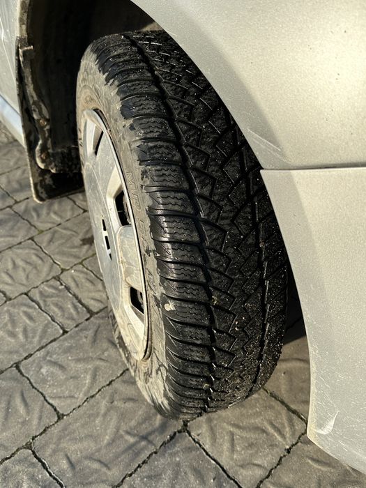 Продам шкода фабія skoda fabia 2006