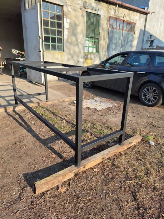 Stół warsztatowy. STELAŻ POD WYMIAR