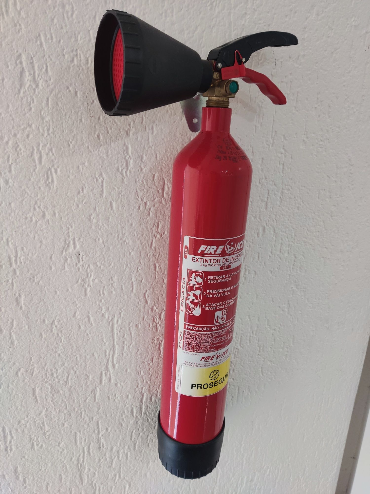 Extintor CO2 neve carbónica