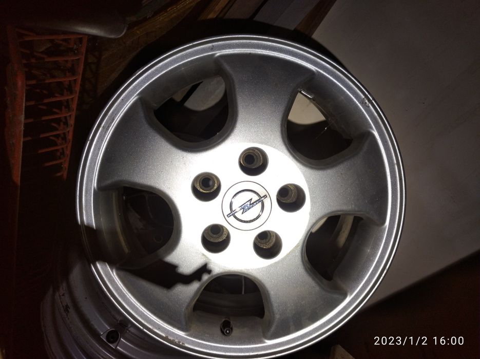 Продам диски титани