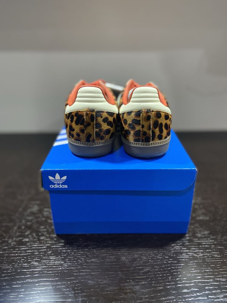 Adidas samba og red
