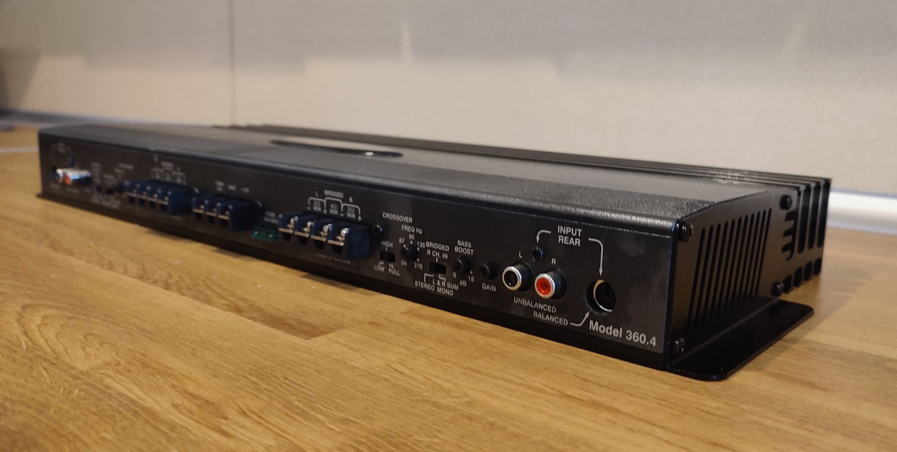 Wzmacniacz Zapco 360.4 hi end oldschool 4 kanały 2 kanały