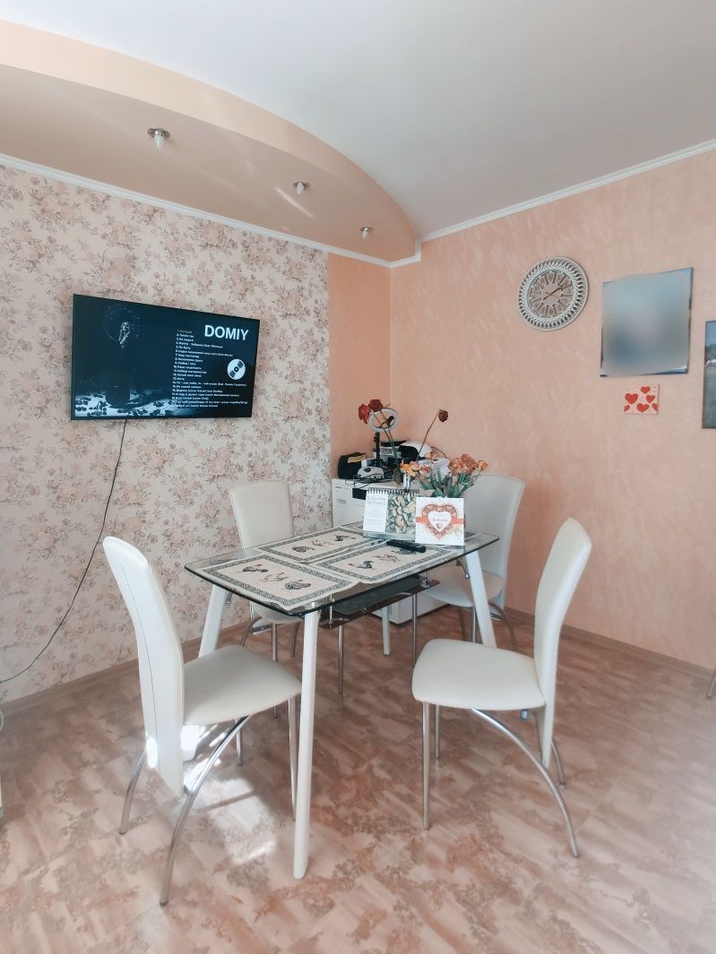 Продаю  3к квартиру в центрі міста, 2й поверх
