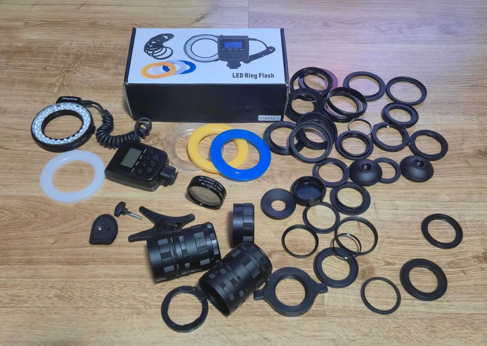 PENTAX K-x + obiektywy+ akumulatorki + dużo akcesoriów