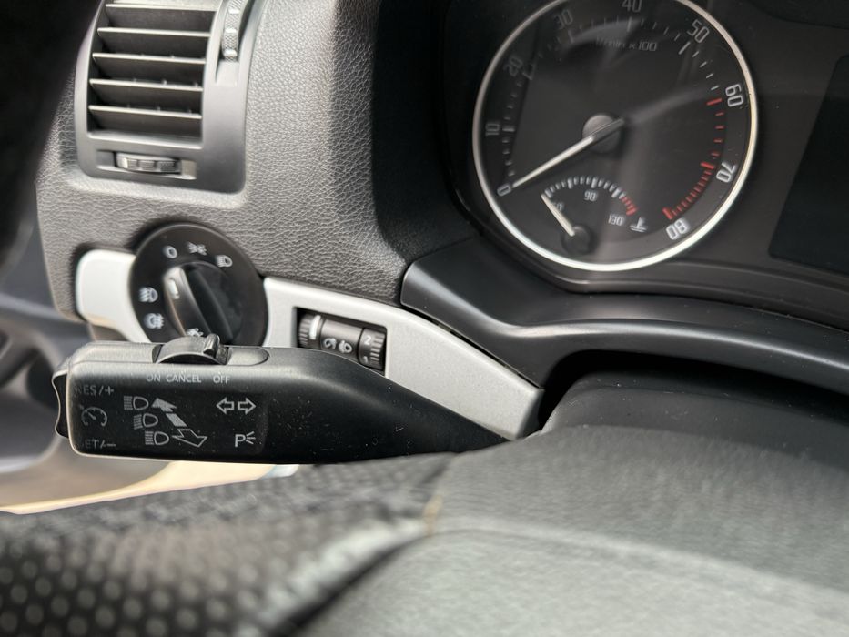 Продам шкода А5 рестайлинг 1.6 газ бензин