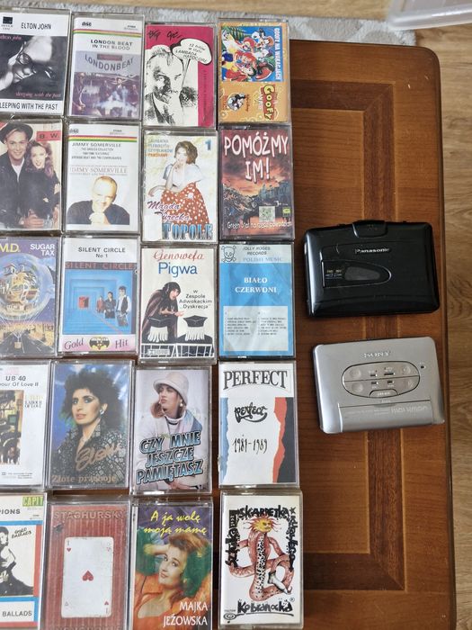 Kolekcja kaset magnetofonowych