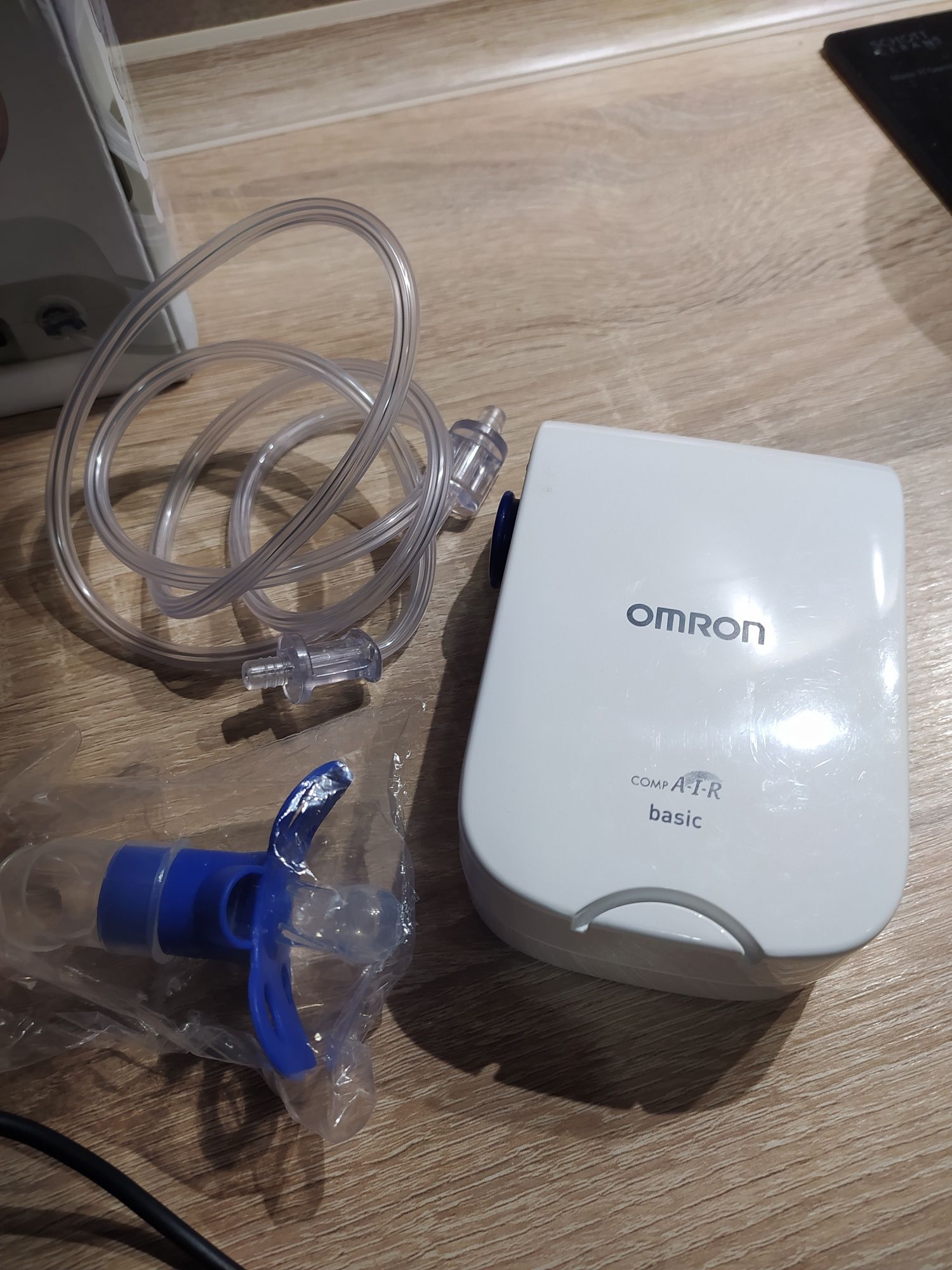 Inhalator OMRON NE-C803