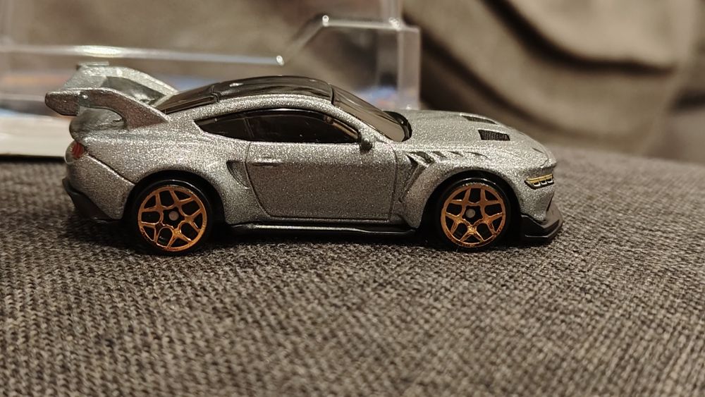 Hot Wheels Error Ford Mustang GTD