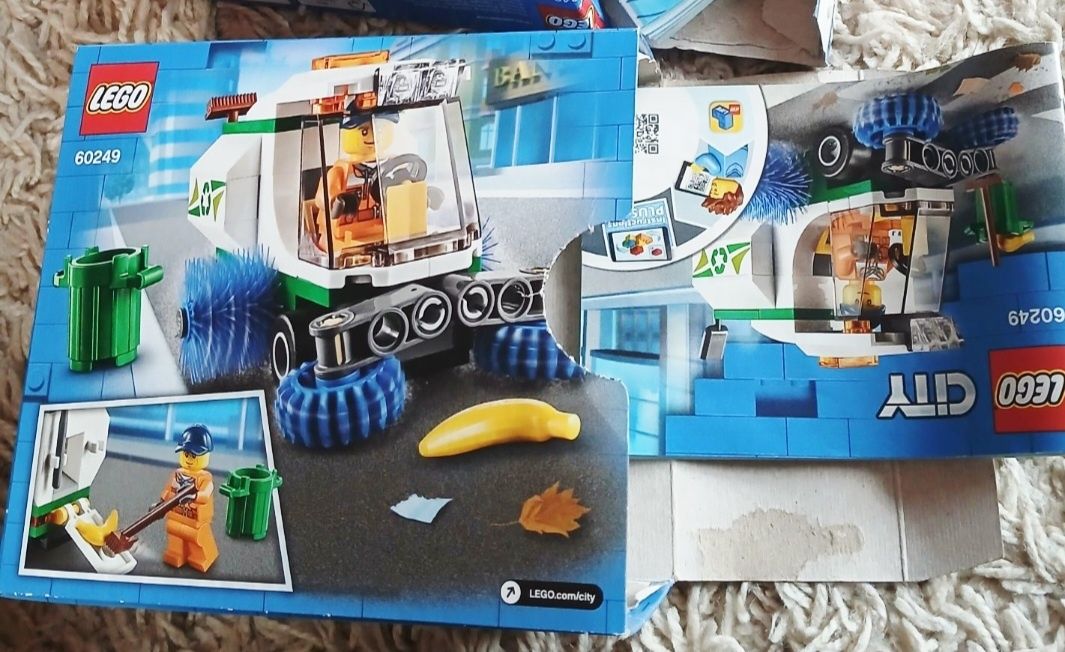Lego City 60249 Zamiataczka ulic śmieciarka ruchome szczotki figurki