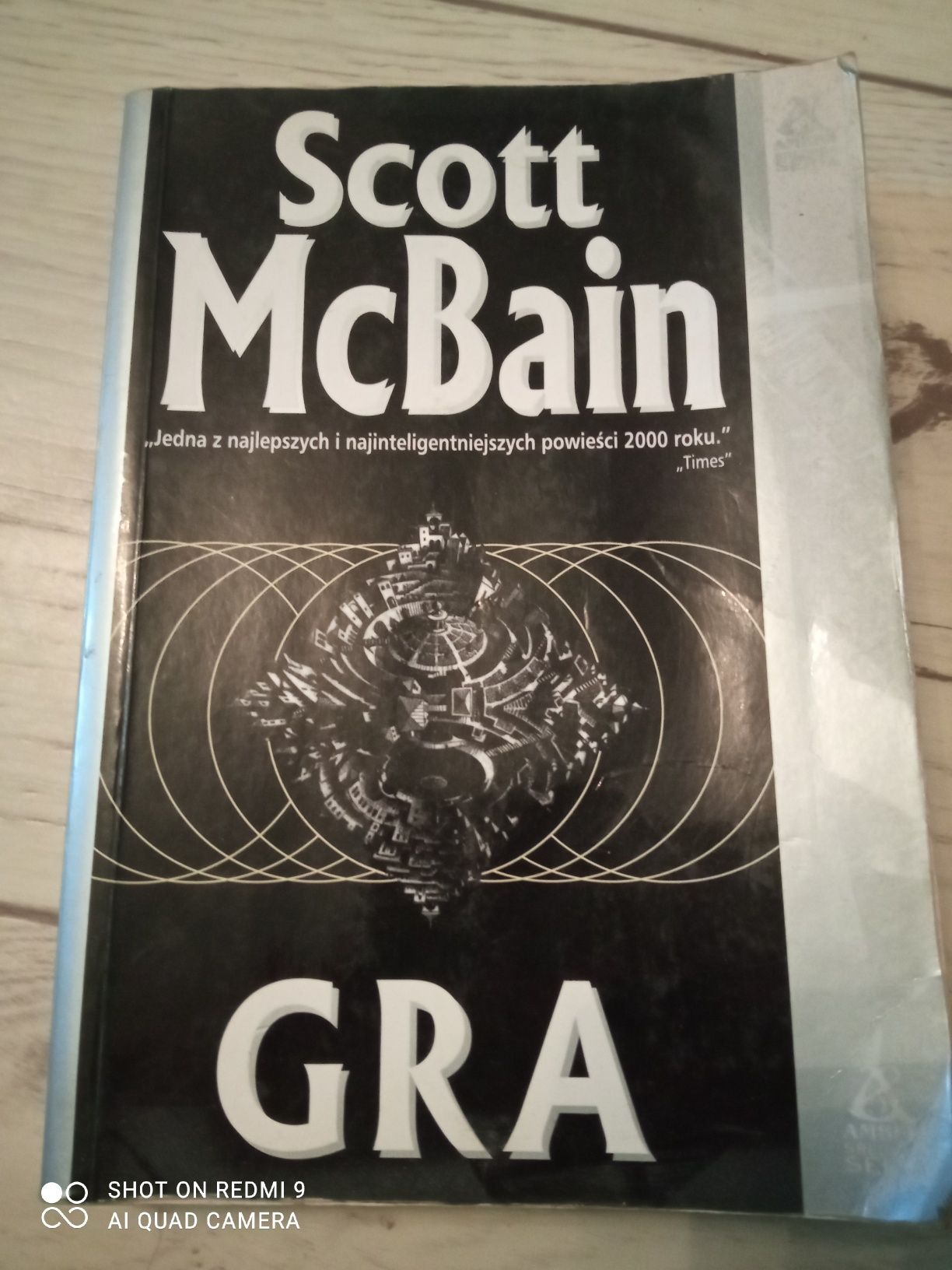 Scott McBain Gra bestseller