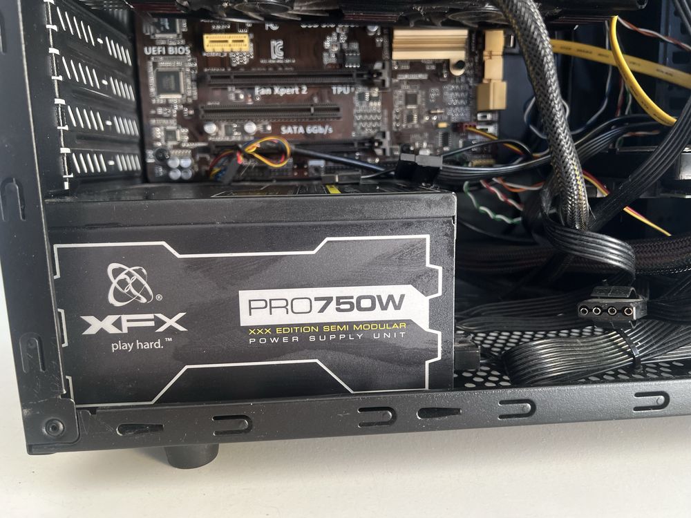 Sprzedam  PC +monitor