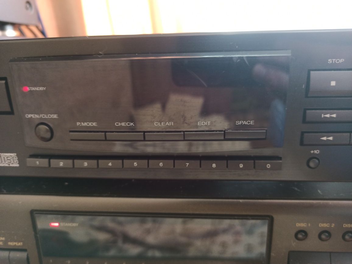 Techniks SC EH 760