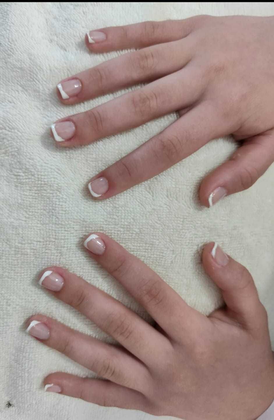 Manicure e alongamento no Studio LaBelle em Aveiro!
