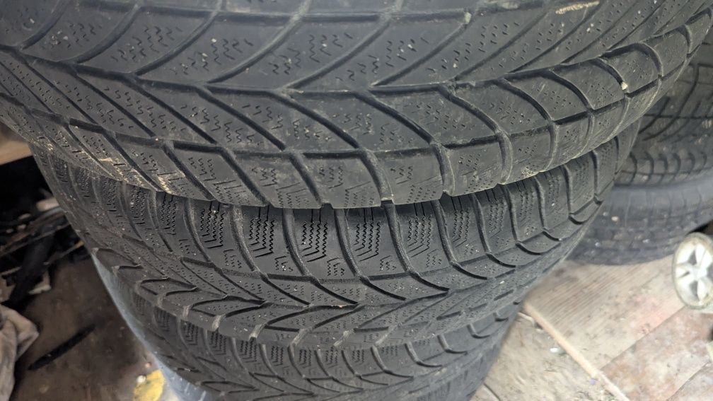 Koła do Hondy CRV wraz z zimowymi oponami