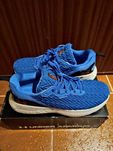 Buty sportowe do biegania under armour hovr mega 3 clone nowe 45.5