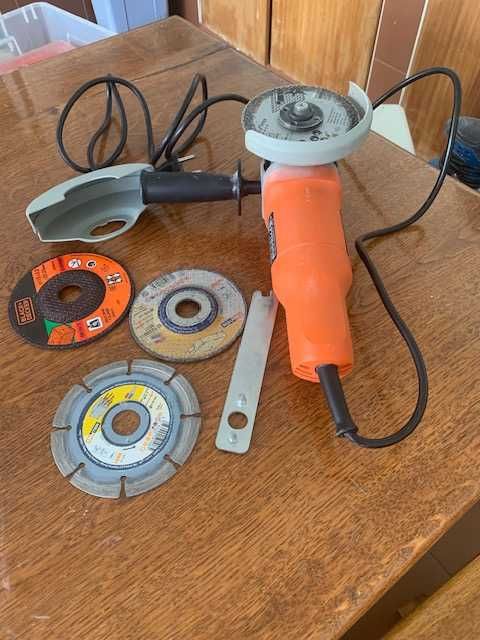 Rebarbadora black + decker, semi-proficional em muito bom estado