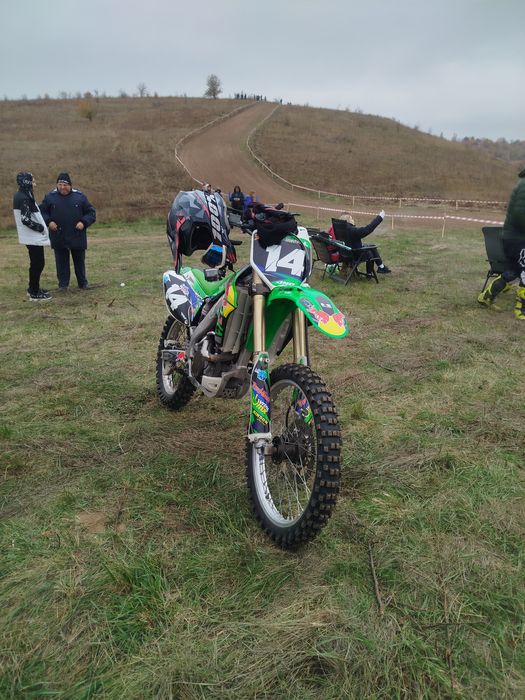 Продам-обменяю Kawasaki kx250f 2007