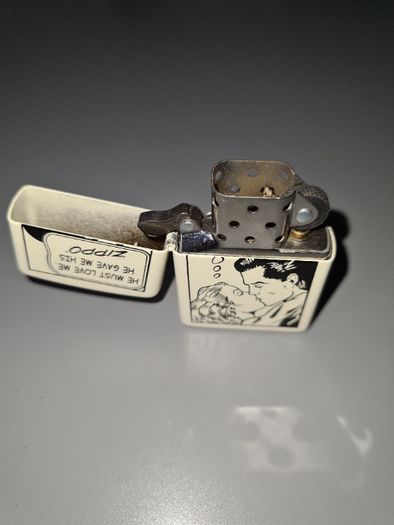 Isqueiro Zippo novo