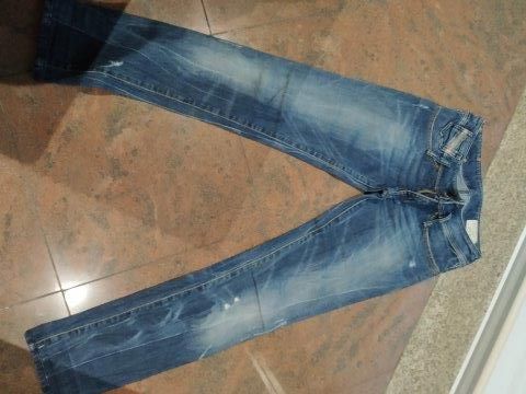 Jeans Mulher Tiffosi e Diesel Mulher a 3€ cada (Tam34)