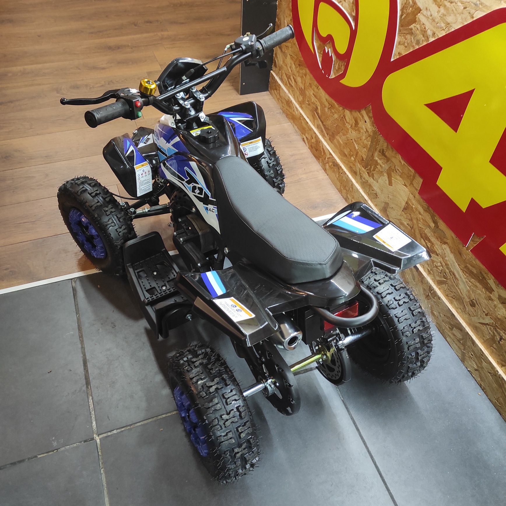 Mini moto 4 tox deluxe
