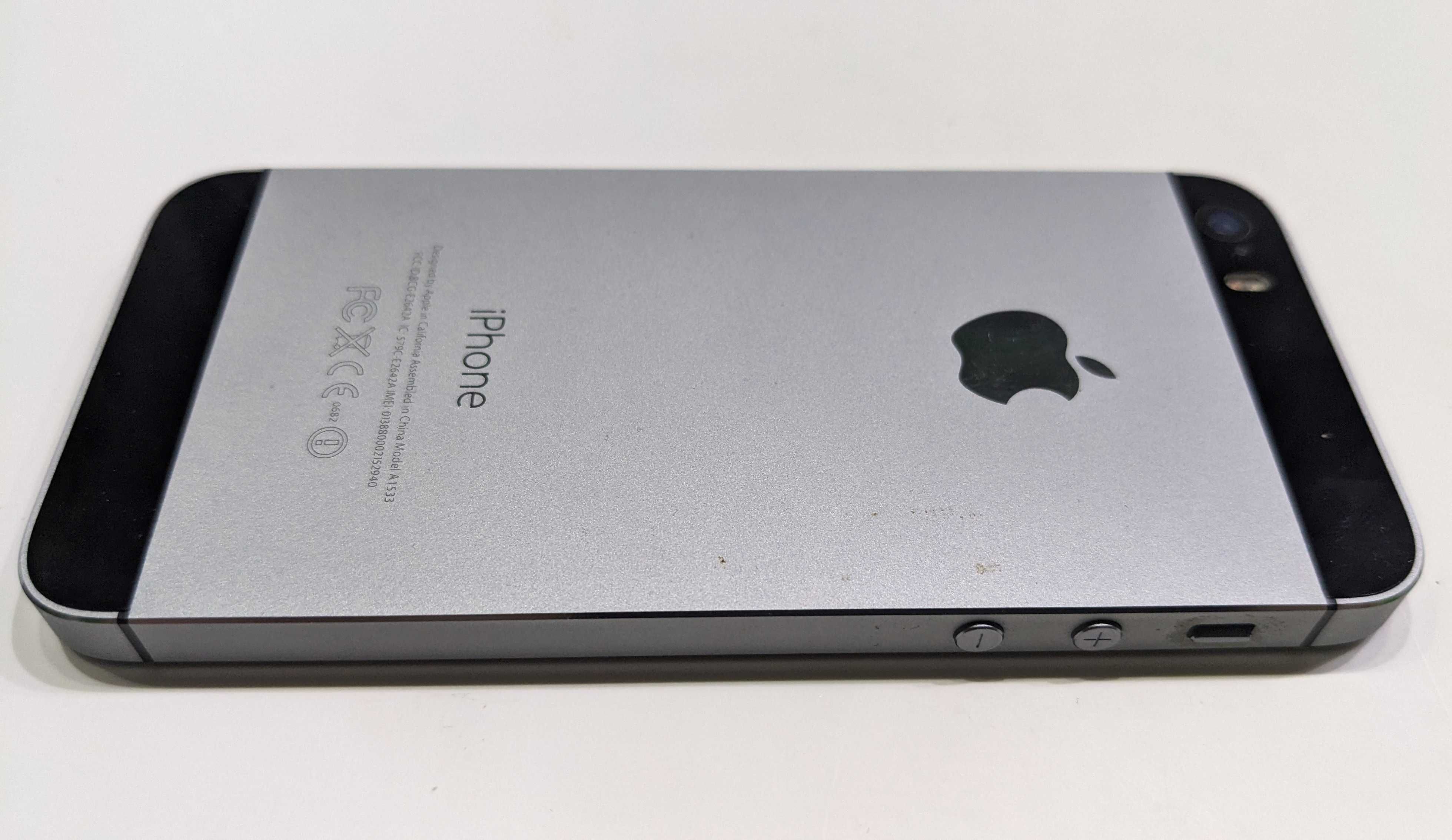 Apple iPhone 5s Space Gray телефон – на запчасти