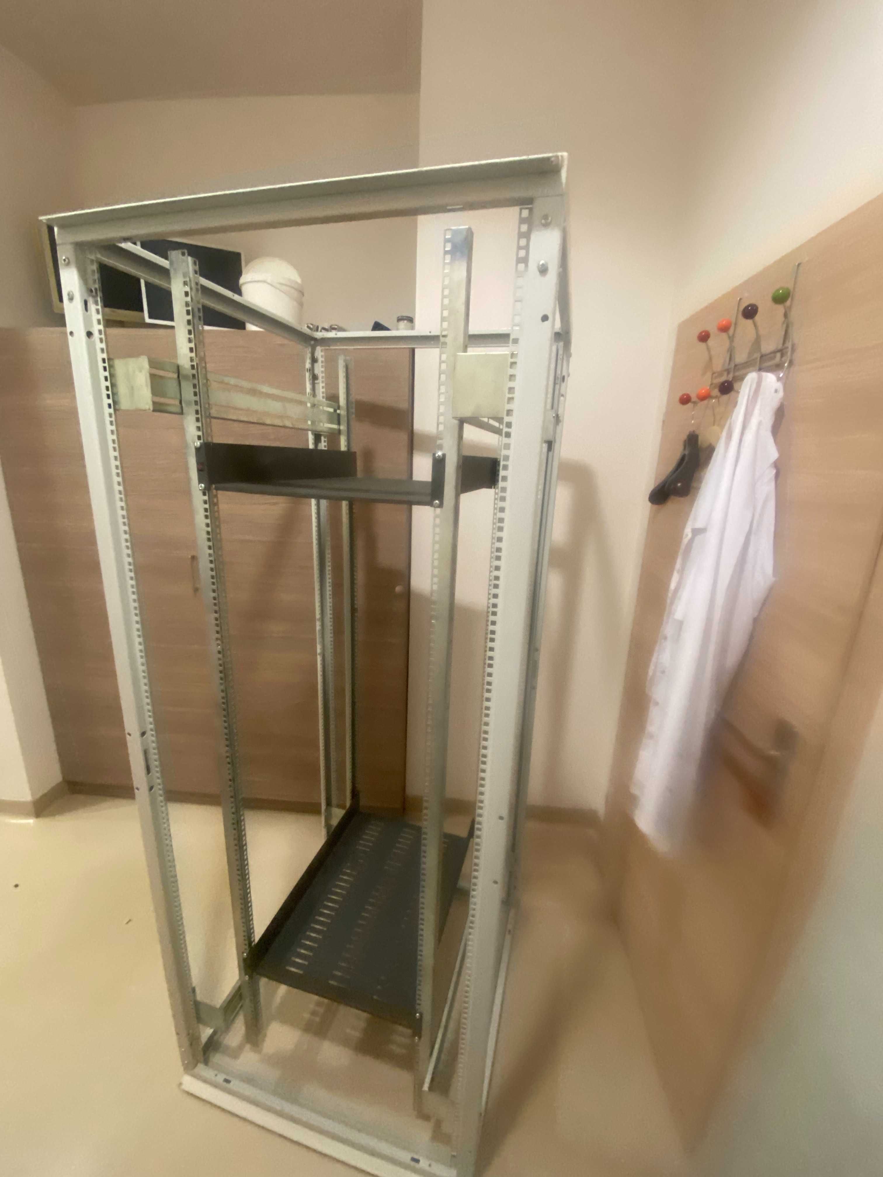 Szafy serwerowe RACK