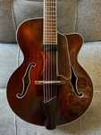 Eastman AR 605 CE (Archtop, Hollowbody, Gitara elektryczna, Jazz)