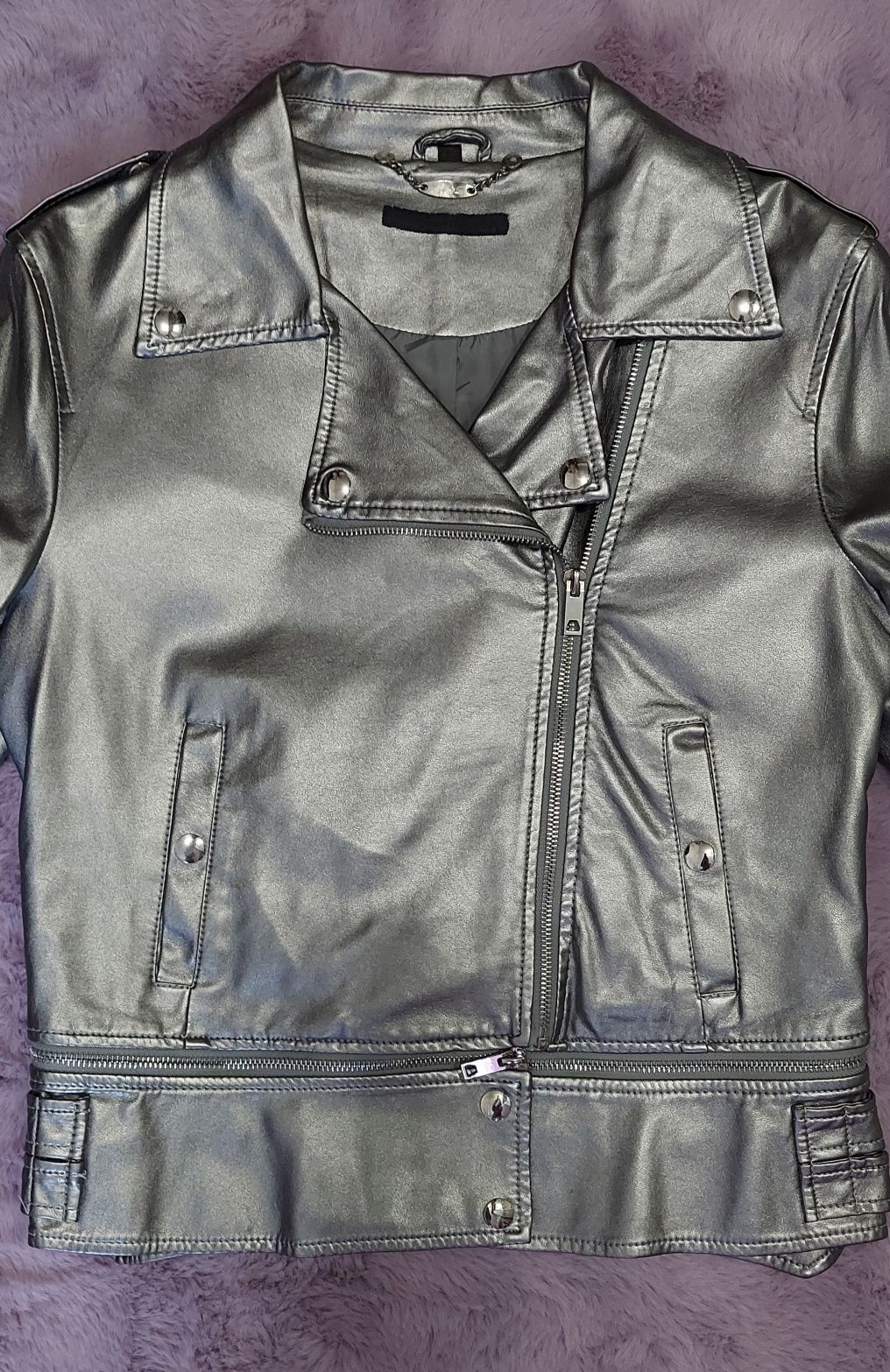 Стильна срібляста куртка шкірзам, косуха трансформер М