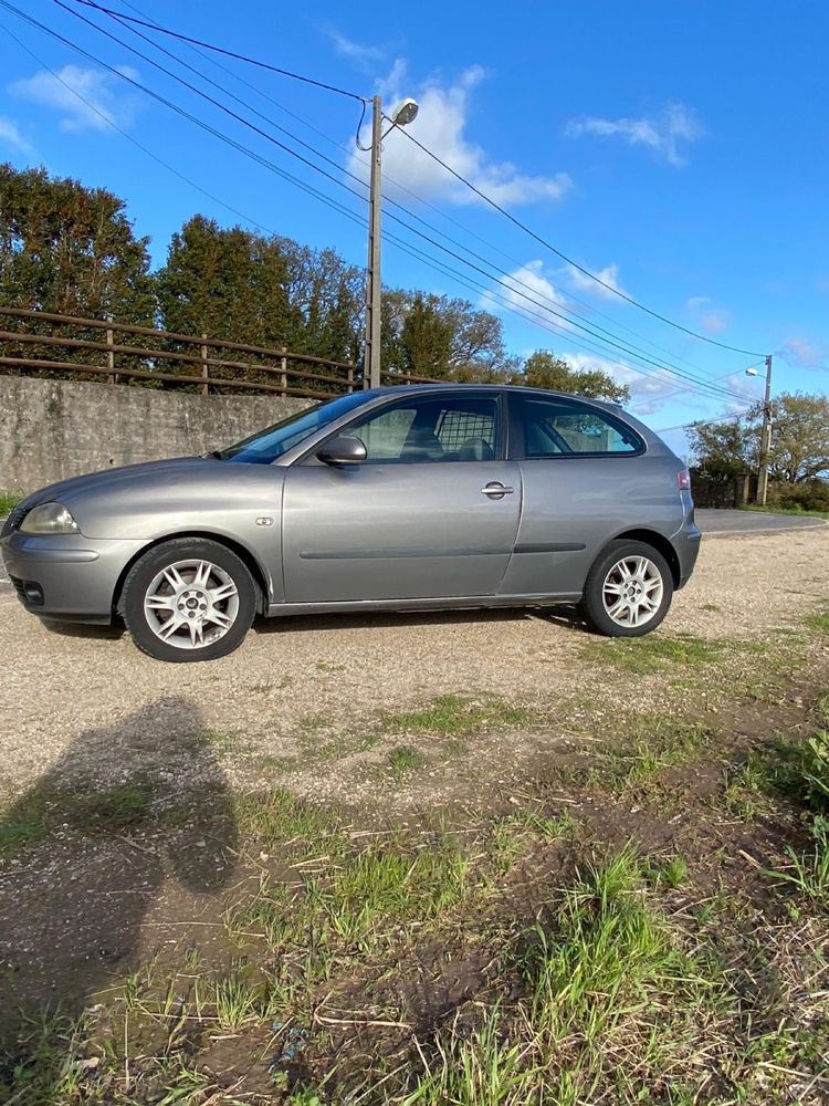Seat ibiza 6L TDI 2004 negociavel