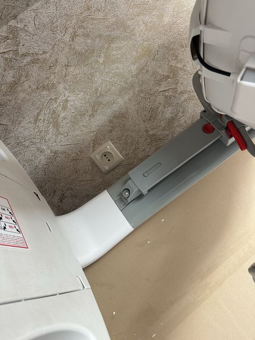 Продам стул для годування