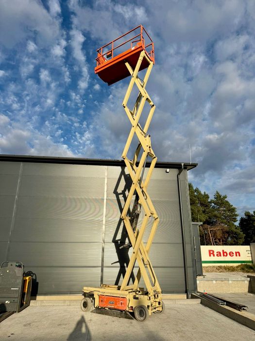 JLG 3246ES podnośnik nożycowy zwyżka 12m 2015r Haulotte Genie