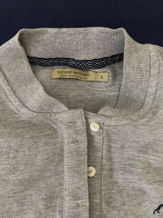 Tshirt/ polo- Sacoor Brothers (cinza)