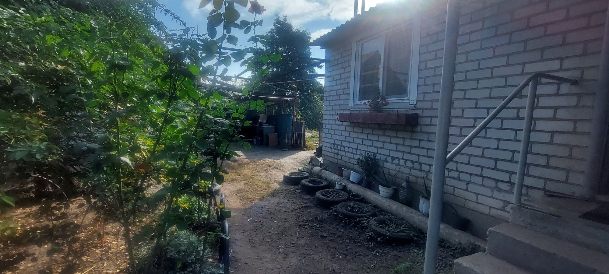 Продам ГАРНИЙ ДОБРОТНИЙ будинок Крюків, район зуп. " ВАГОНЗАВОД "
