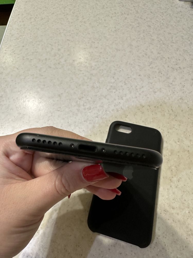 Iphone 7 акб 100%