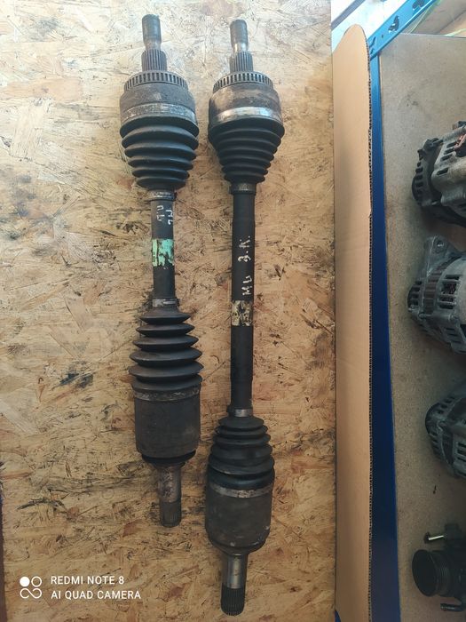 Полуось піввісь Mercedes ML W163 2.7 3.2 4.0 (ЛІВА ПЕРЕДНЯ ЗАДНЯ).