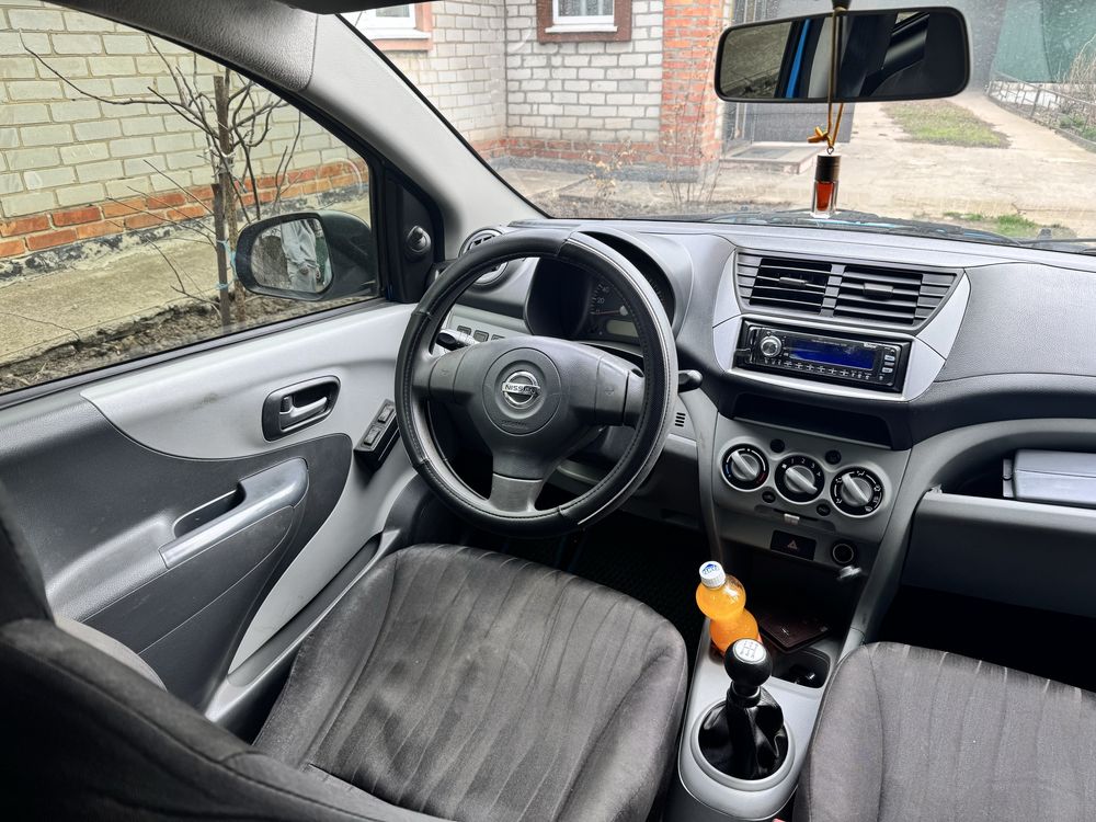 Nissan Pixo 1.0 бензин 2010 рік