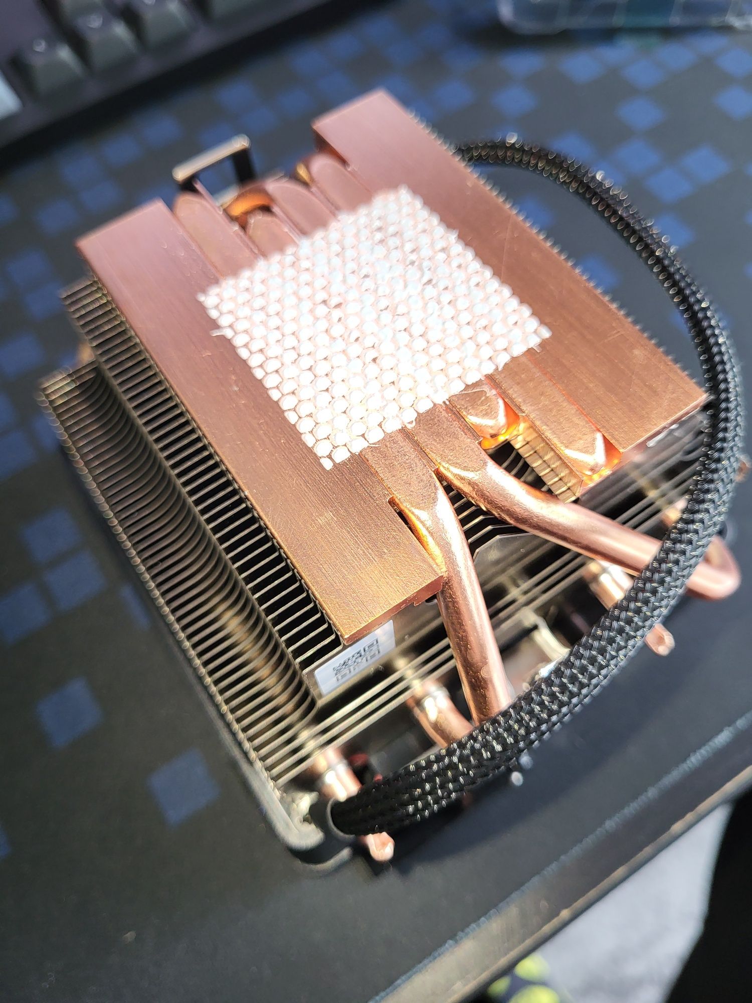 Nowe chłodzenie AMD Ryzen 9 7900 OEM AM5