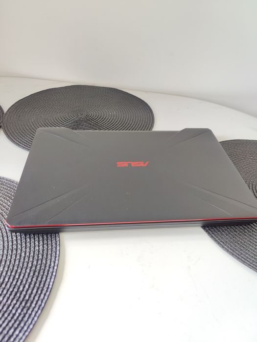 Ігровий ноутбук 15.6 Asus FX503v / GTX 1060-3gb /i5-7300hq/16gb/ssd256