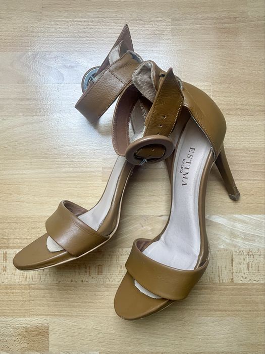 Sandałki szpilki obcasy rozmiar 36 Ryłko brązowo beżowe skórzane