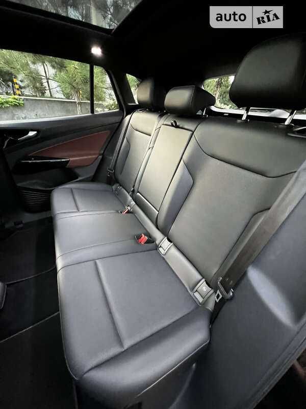 VW ID-4 2021року
