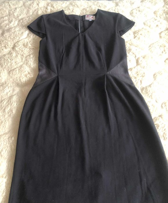 Czarna sukienka roz.44