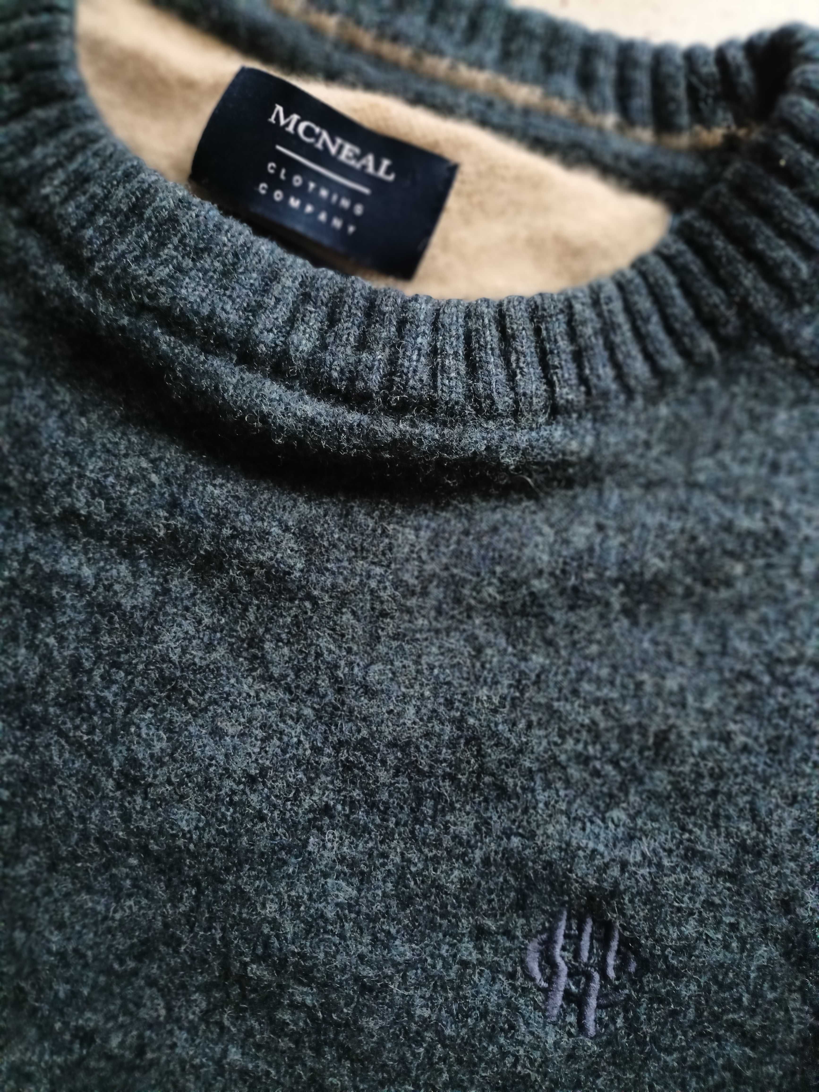 Sweter Mcneal M.