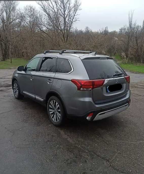 Mitsubishi Outlander 2018 SEL