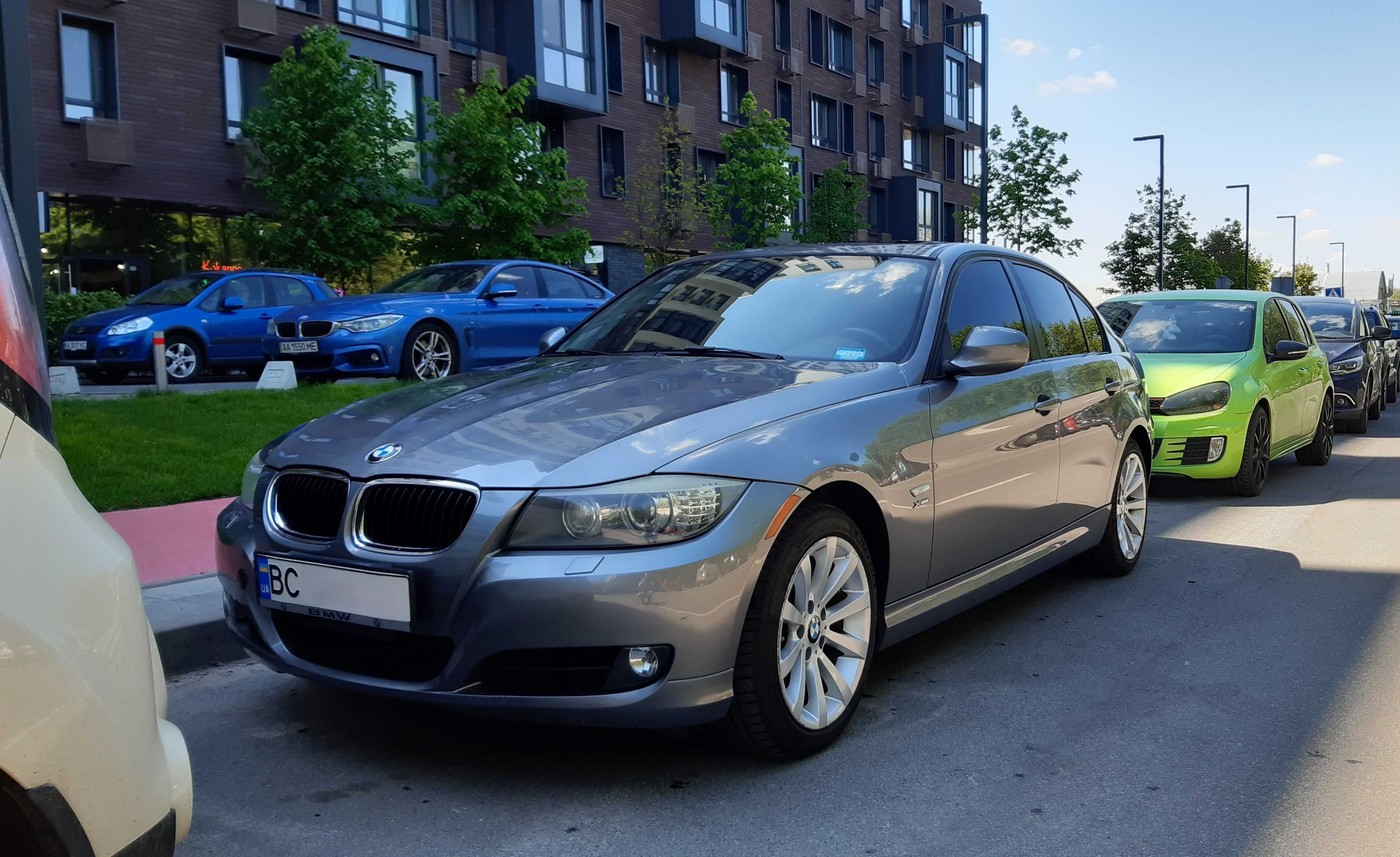 BMW 3 Series - 3.0