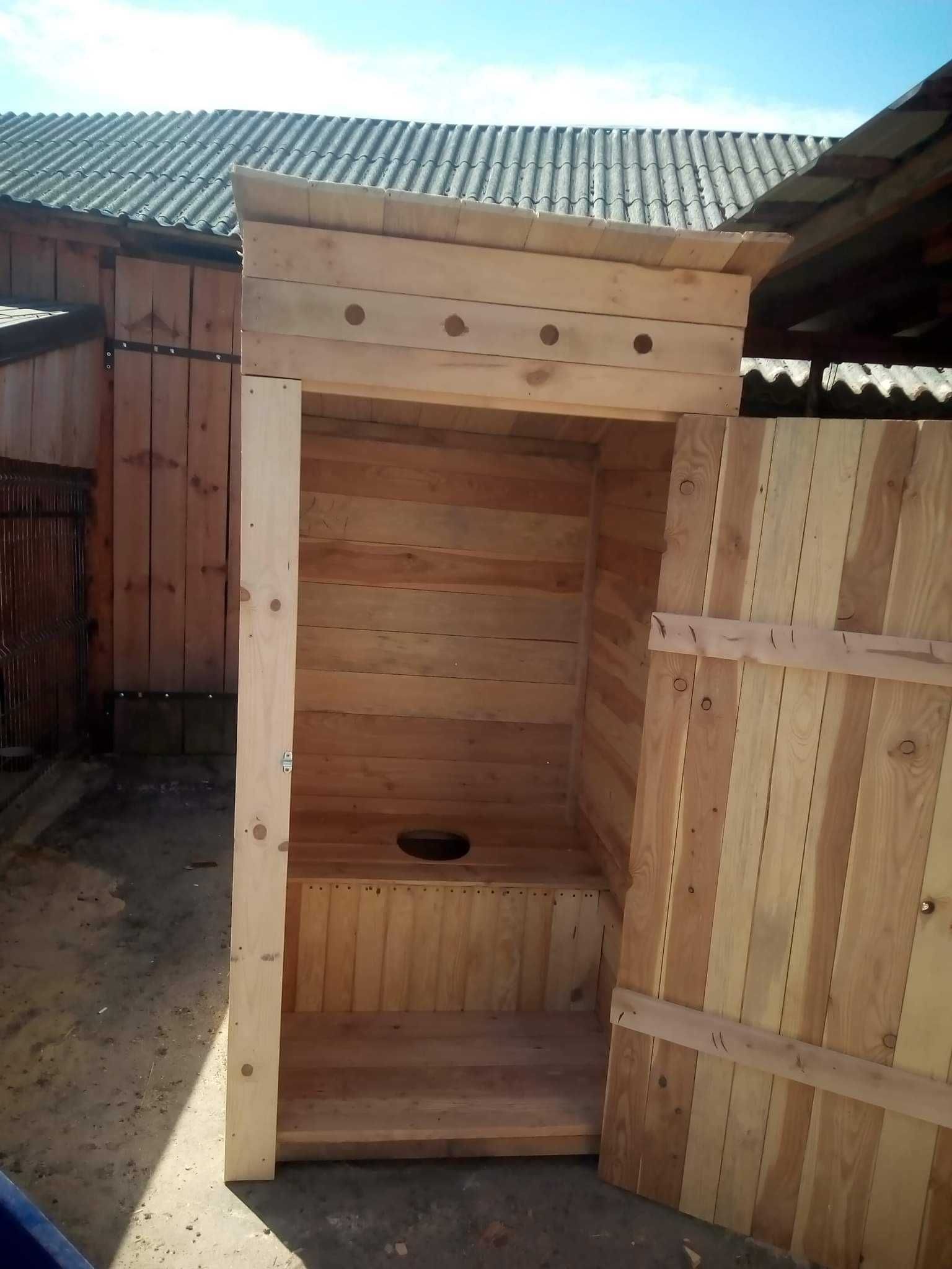 KIBEL, WC drewniany