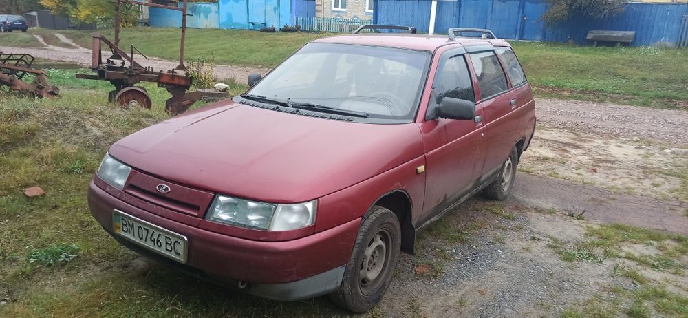 Автомобиль ВАЗ 21111 универсал