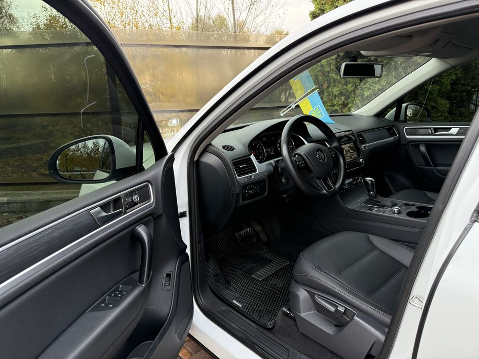 Volkswagen Touareg 3.0TDI 2014 Офіційний